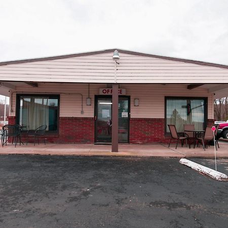 Oyo Hotel Dalton Pa I-81 Craig Ngoại thất bức ảnh