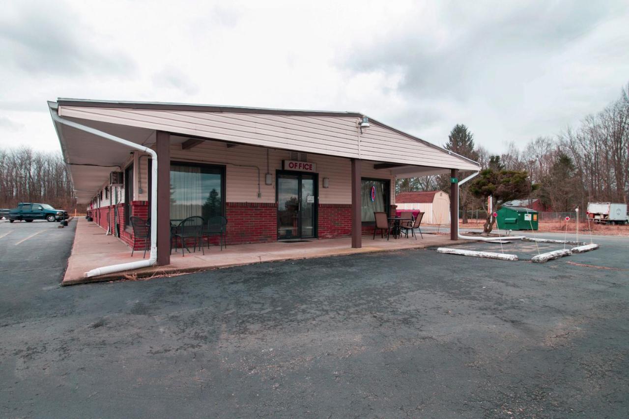 Oyo Hotel Dalton Pa I-81 Craig Ngoại thất bức ảnh