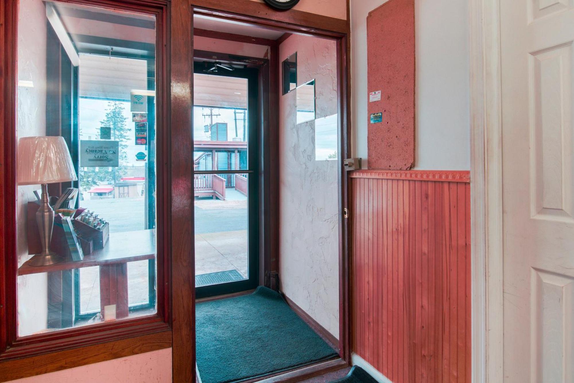 Oyo Hotel Dalton Pa I-81 Craig Ngoại thất bức ảnh