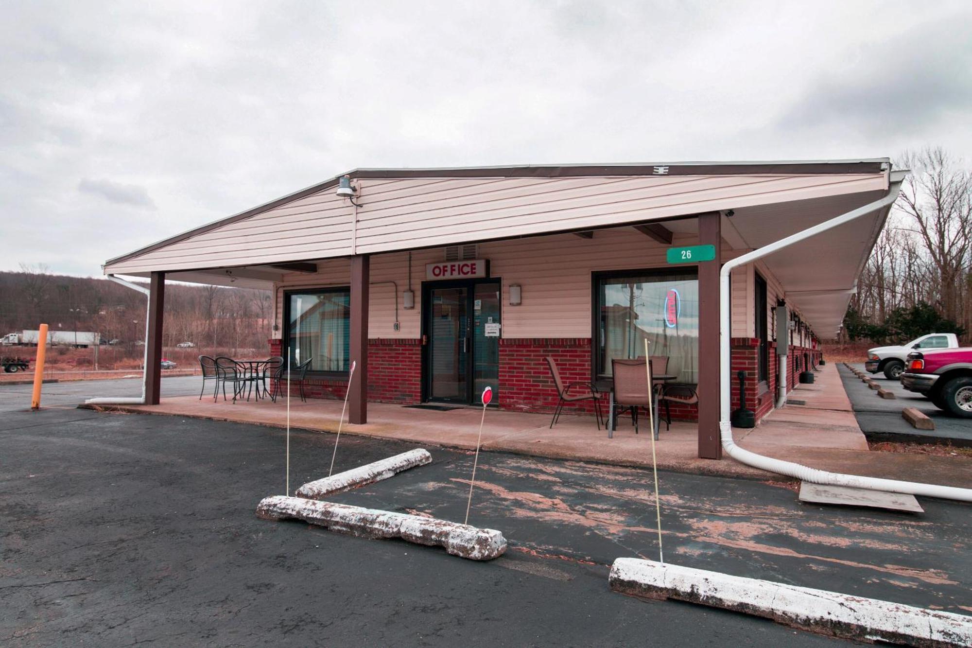 Oyo Hotel Dalton Pa I-81 Craig Ngoại thất bức ảnh
